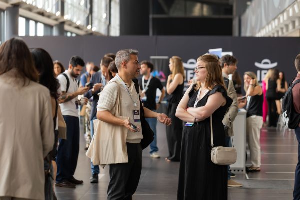DSummit26_072