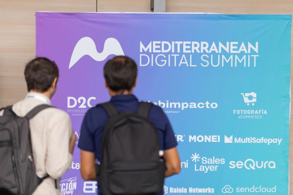 DSummit26_087