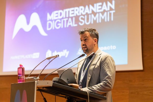 DSummit26_097