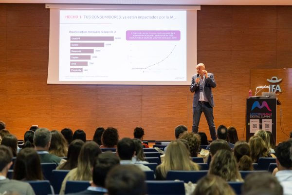 DSummit26_194
