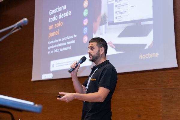 DSummit26_368